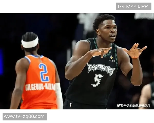 爱德华兹表现稳定半场5投3中斩获11分正负值高达12助球队争胜 爱德华兹表现稳定半场5投3中斩获11分正负值高达12助球队争胜